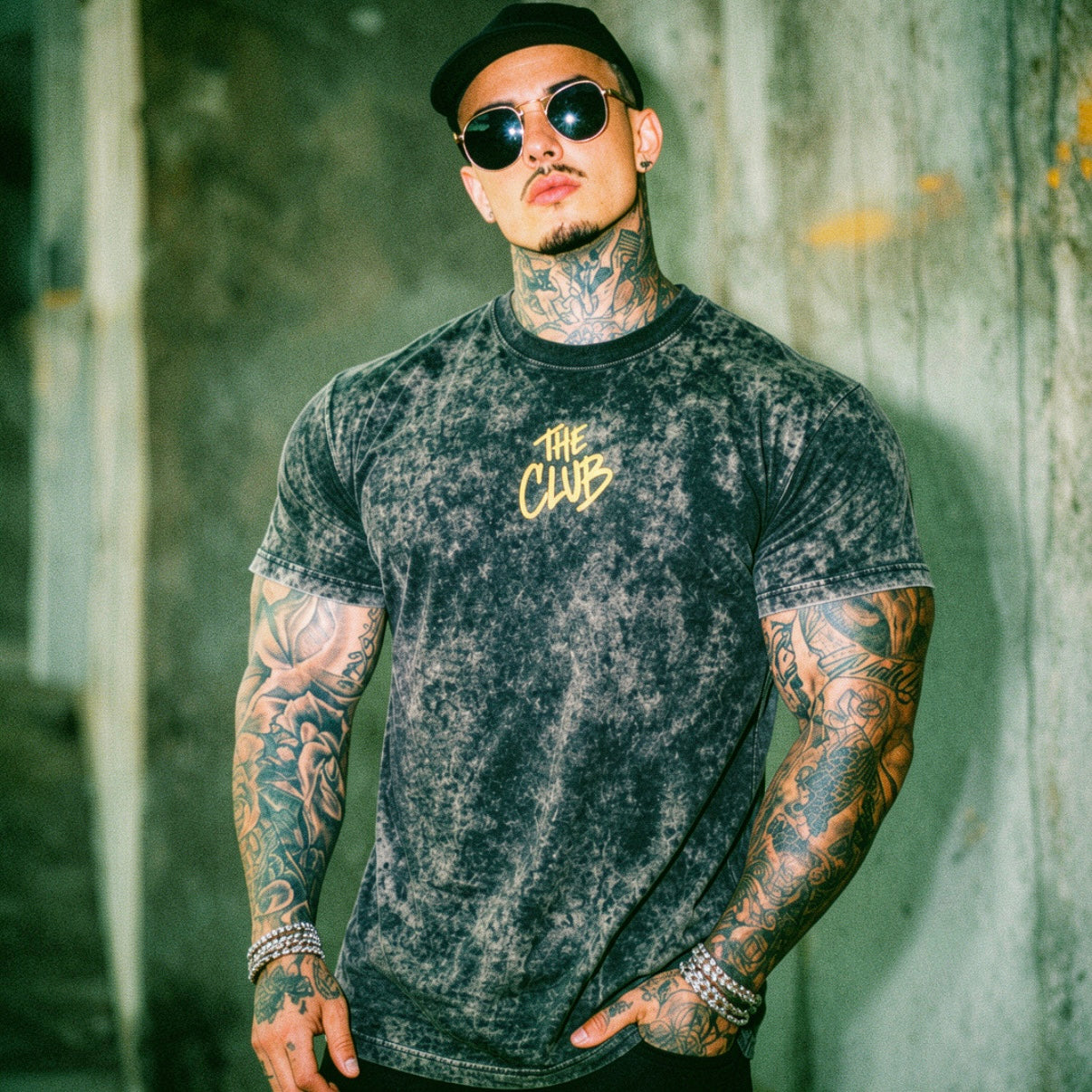 THE KING STANDARD TEE Acid Wash.